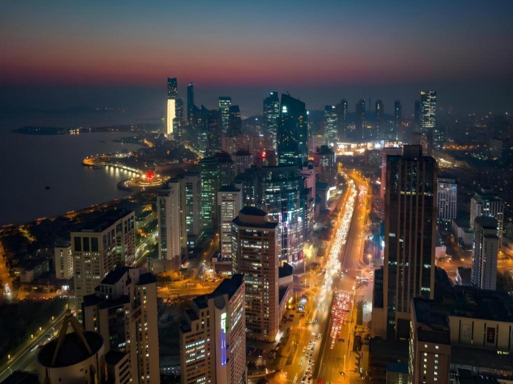 Grand Madison Qingdao Harbour-View Central（Former Qingdao Farglory Hotel） Экстерьер фото