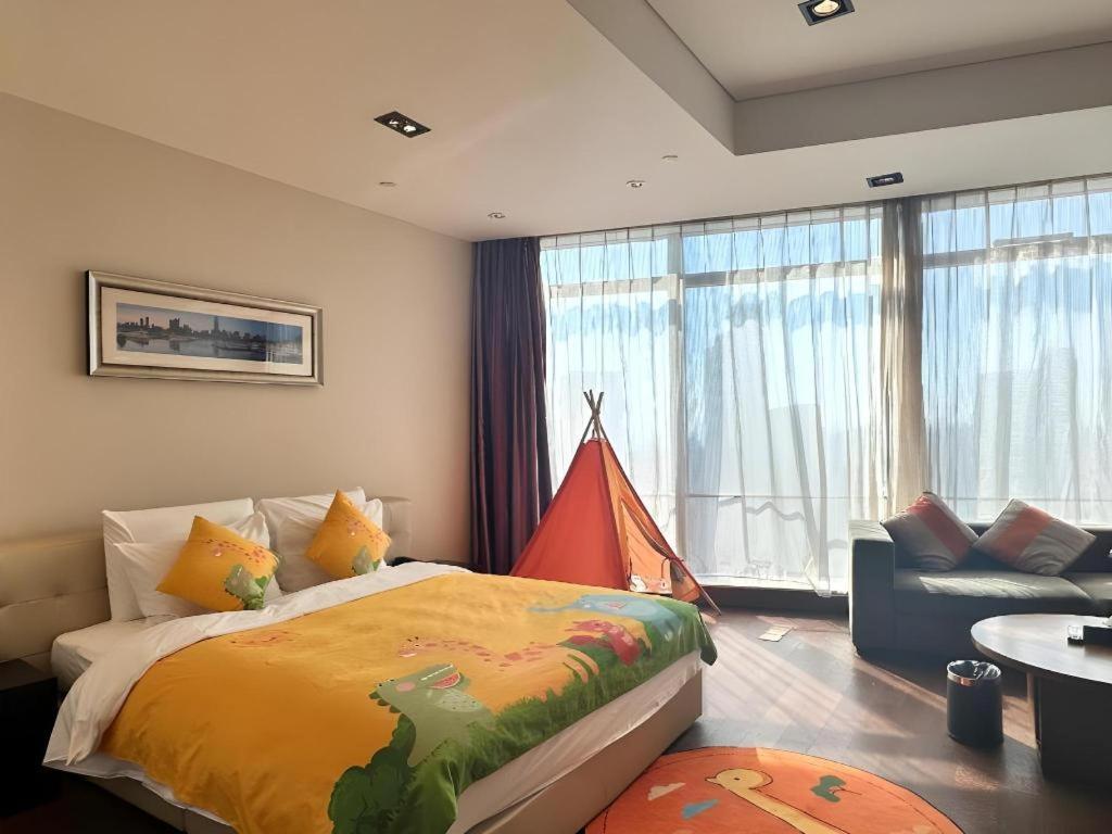 Grand Madison Qingdao Harbour-View Central（Former Qingdao Farglory Hotel） Экстерьер фото