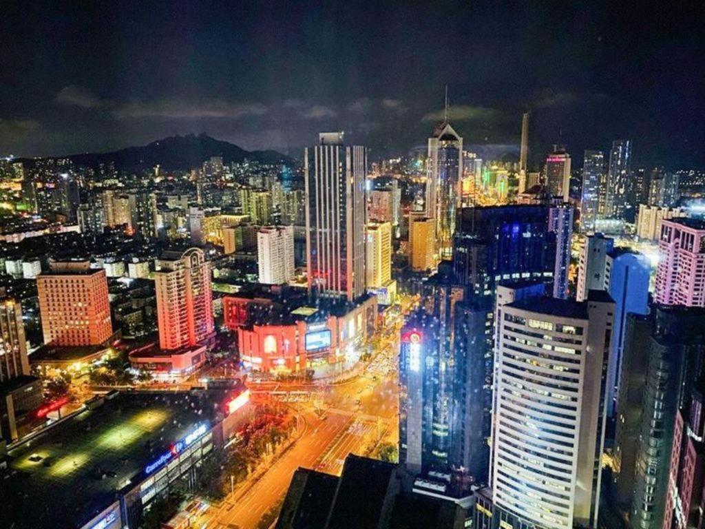 Grand Madison Qingdao Harbour-View Central（Former Qingdao Farglory Hotel） Экстерьер фото